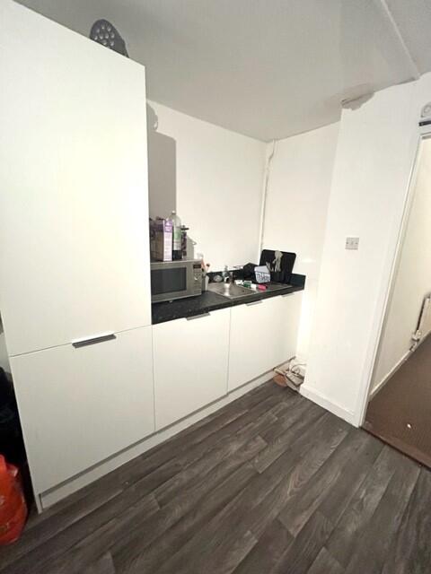 Additional image 4 of Woodville Road, Cardiff(City), CF24
