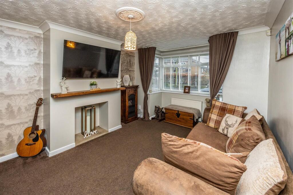 Additional image 16 of Hainsworth Moor Drive, Queensbury, Bradford