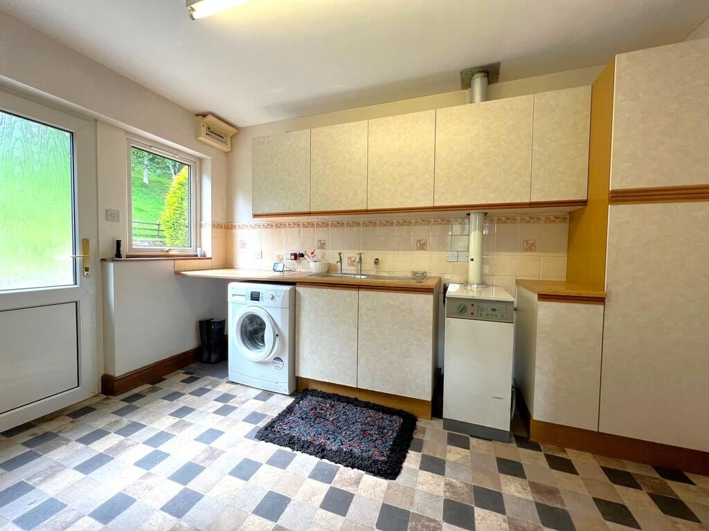 Additional image 21 of Warnell, Welton