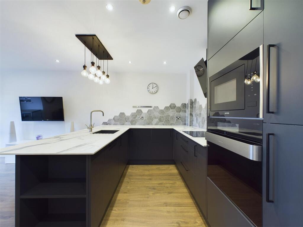 Additional image 10 of St. Pauls Place, 40 St Paul's Square