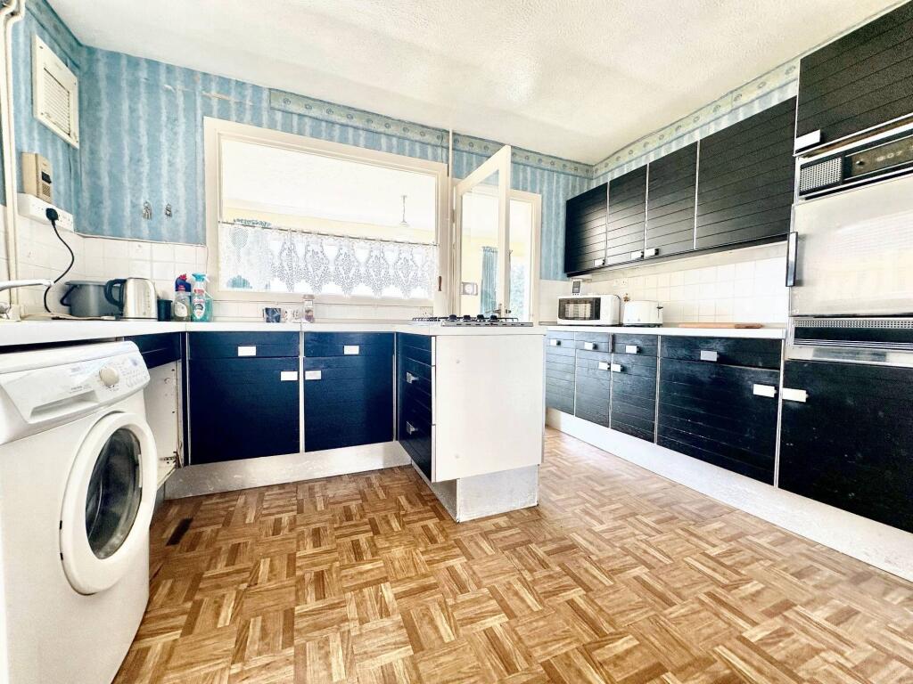 Additional image 4 of Neville Road, Peacehaven, BN10 8PE