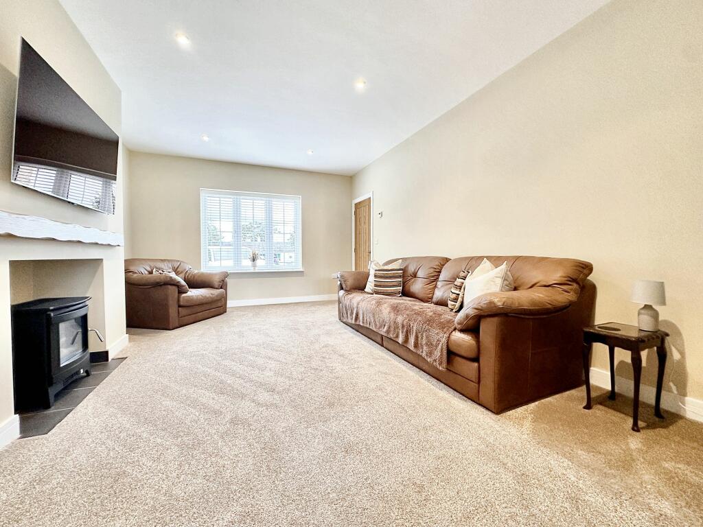 Additional image 9 of Sunny Mount, Cargo, CA6