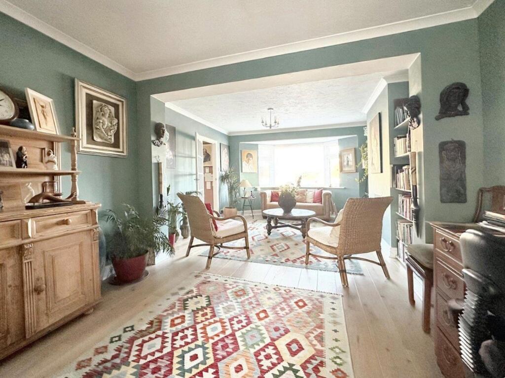 Additional image 4 of Broomfield Avenue, Telscombe Cliffs, BN10 7AJ