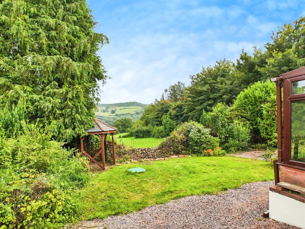 Additional image 31 of Glebeland Cottages, Gwaelod-Y-Garth, Cardiff