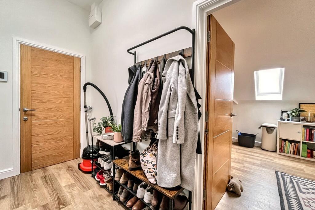 Additional image 10 of Broadstone