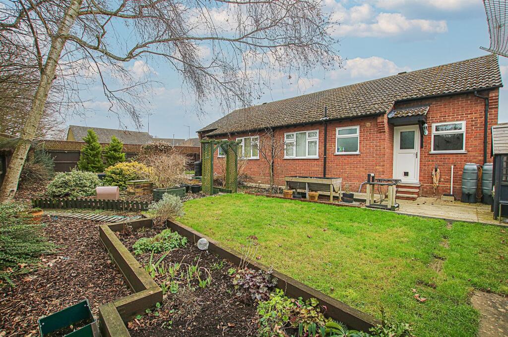 Additional image 2 of Elliott Close, Newmarket