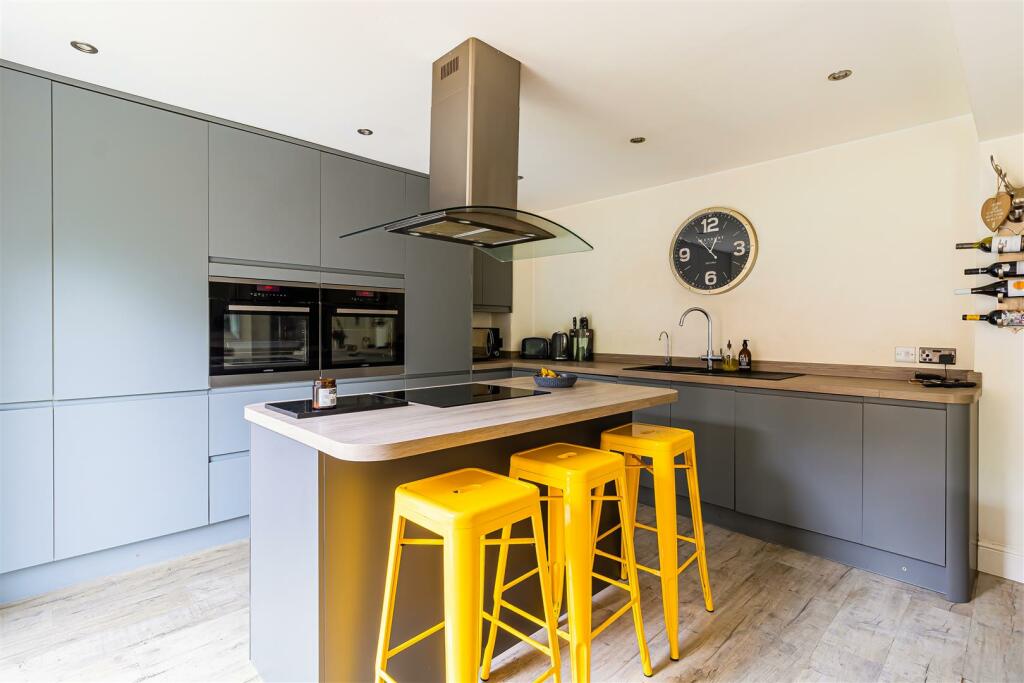 Additional image 5 of Lion Meadow, Steeple Bumpstead