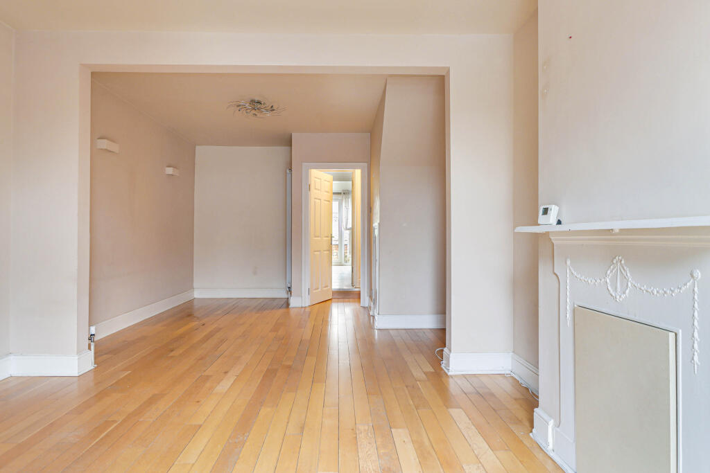 Additional image 8 of Salisbury Road, Harpenden, Hertfordshire, AL5