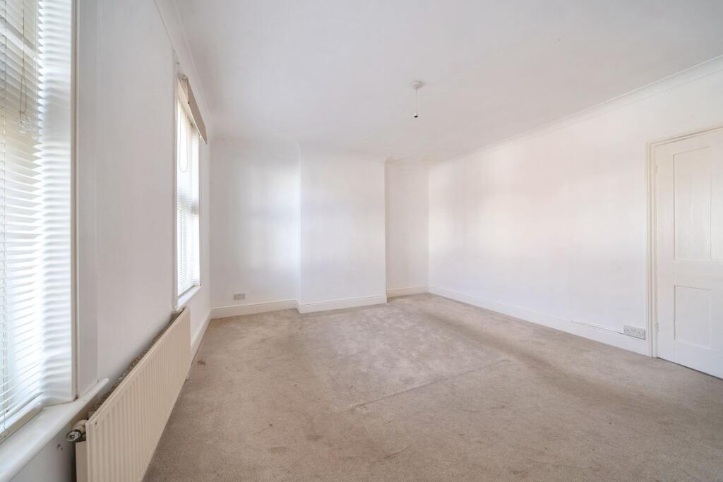 Additional image 5 of 147 Ashford Road, Eastbourne, East Sussex, BN21 3UA