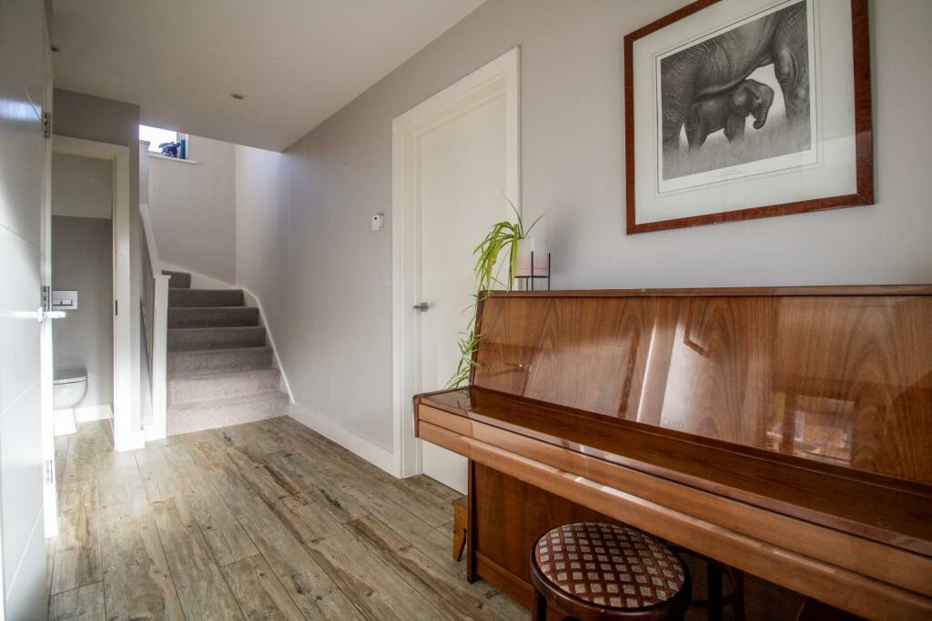 Additional image 9 of Elfleda Road, Cambridge