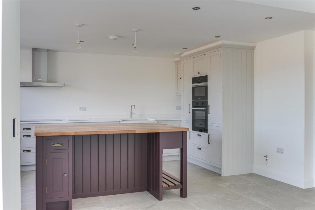 Additional image 6 of Pale Green, Helions Bumpstead, Haverhill