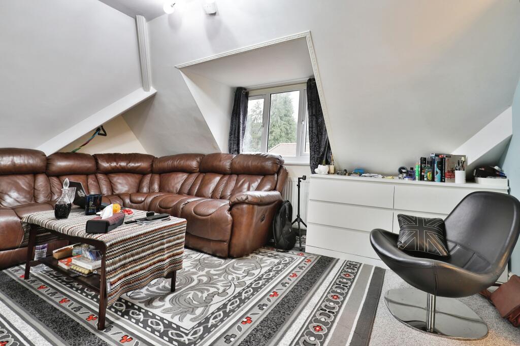 Additional image 7 of Queens Park Avenue, BOURNEMOUTH, Dorset, BH8