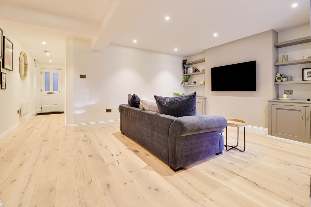 Additional image 6 of Alma Road, St. Albans, AL1