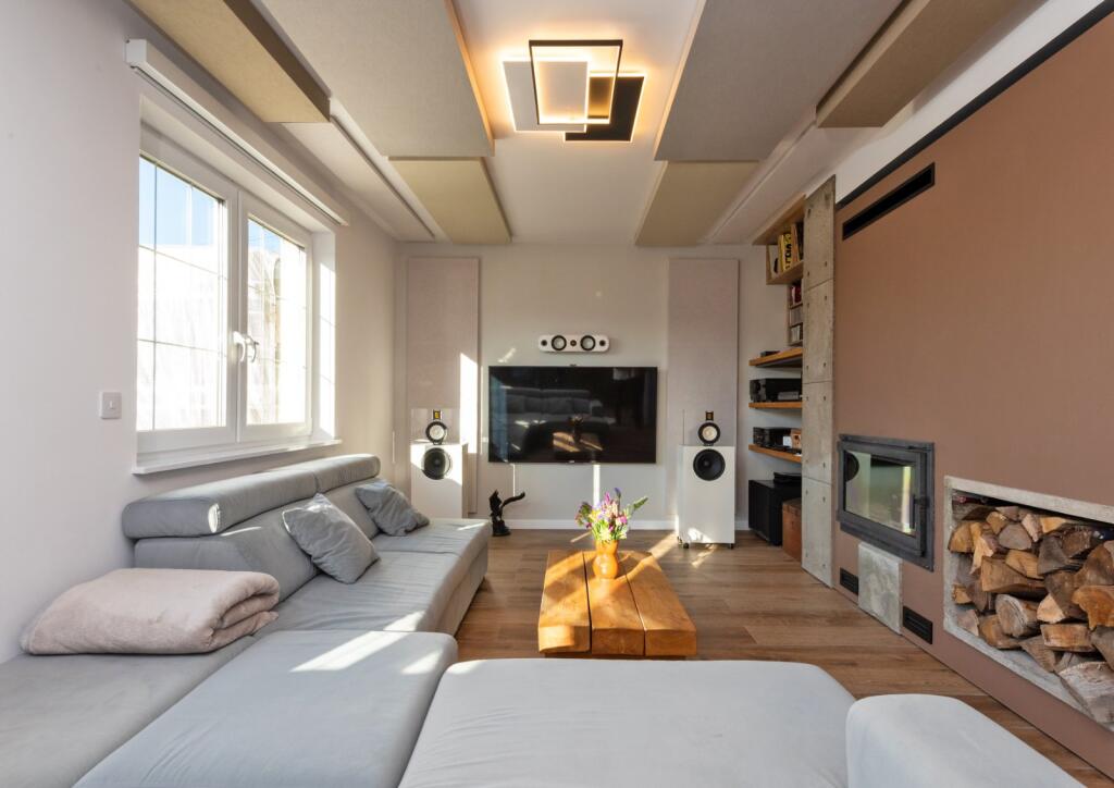 Additional image 2 of Stockwood, Worcestershire