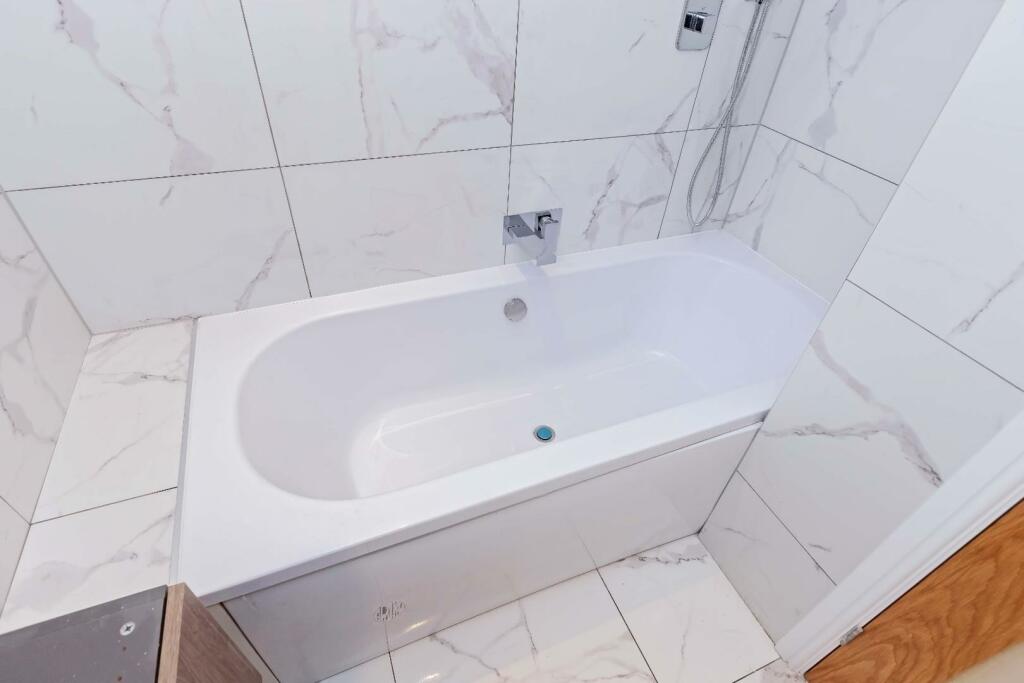 Additional image 11 of Mile Oak Road, Portslade, Brighton