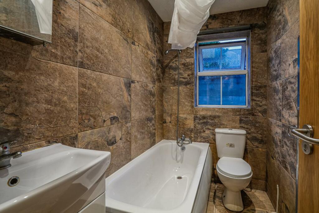 Additional image 8 of Colum Road, Cathays