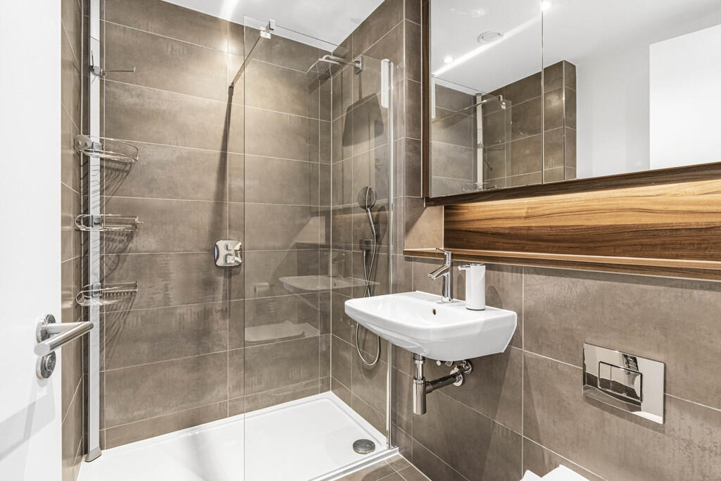 Additional image 21 of Walton Way, Cambridge