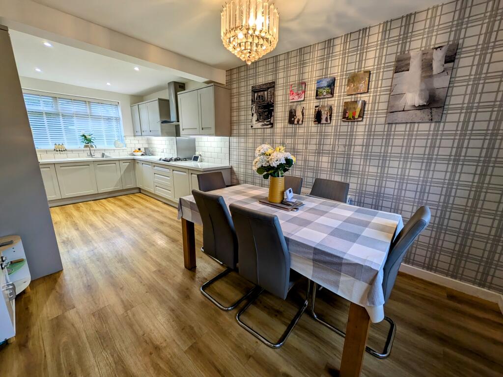 Additional image 12 of Reevy Drive, Bradford, BD6