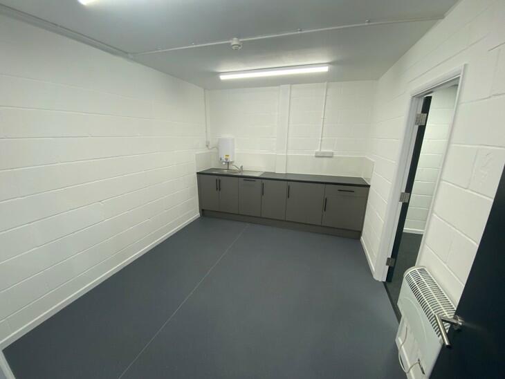 Additional image 6 of Unit 10 Cambridge Commercial Park, Cambridge, CB4 0DL
