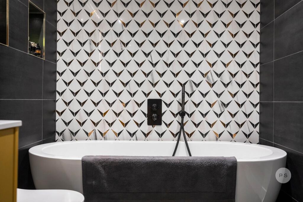 Additional image 38 of 7 East Overcliff Drive, East Cliff, Bournemouth, BH1