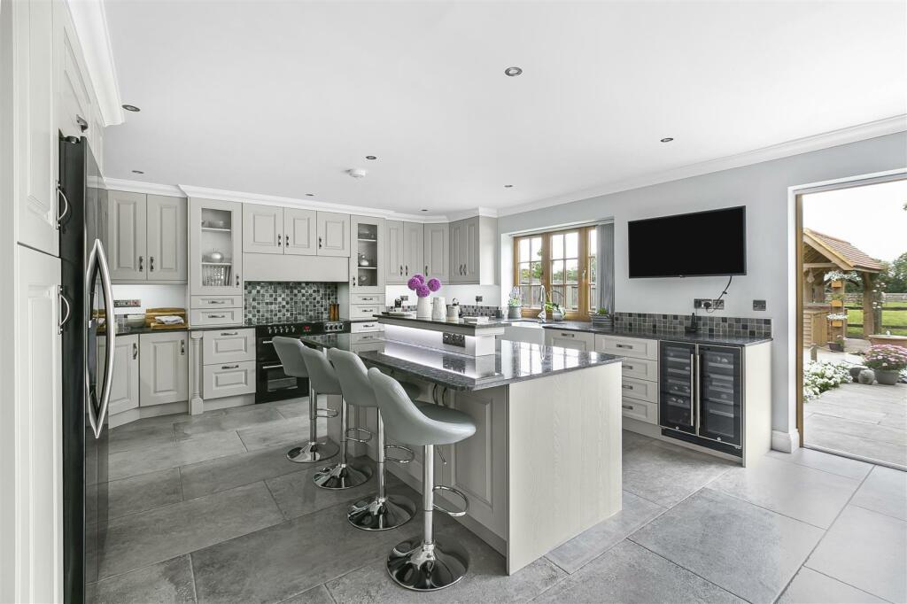 Additional image 2 of Malting End, Kirtling