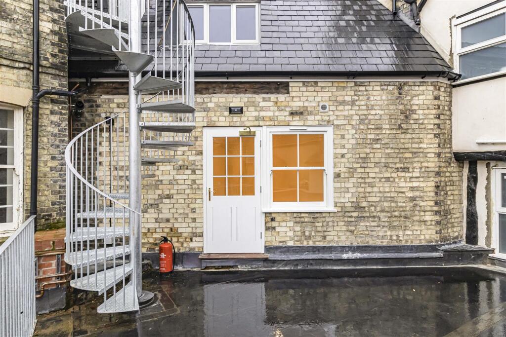 Additional image 8 of High Street, Newmarket