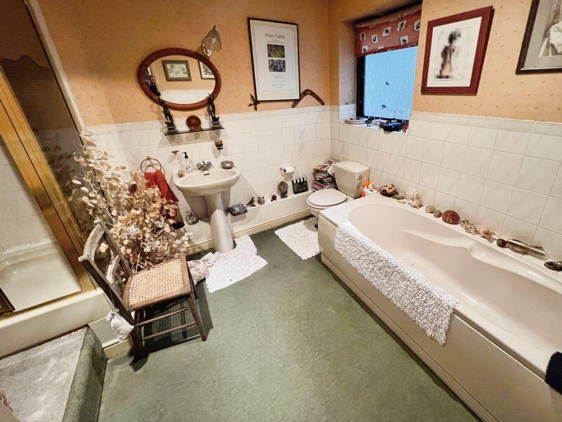 Additional image 13 of The Lodge, Printers Lane, Bradshaw