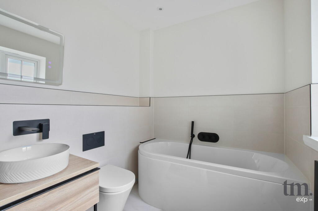 Additional image 14 of Wood Hall, Arkesden, Saffron Walden, Essex, CB11 4HA