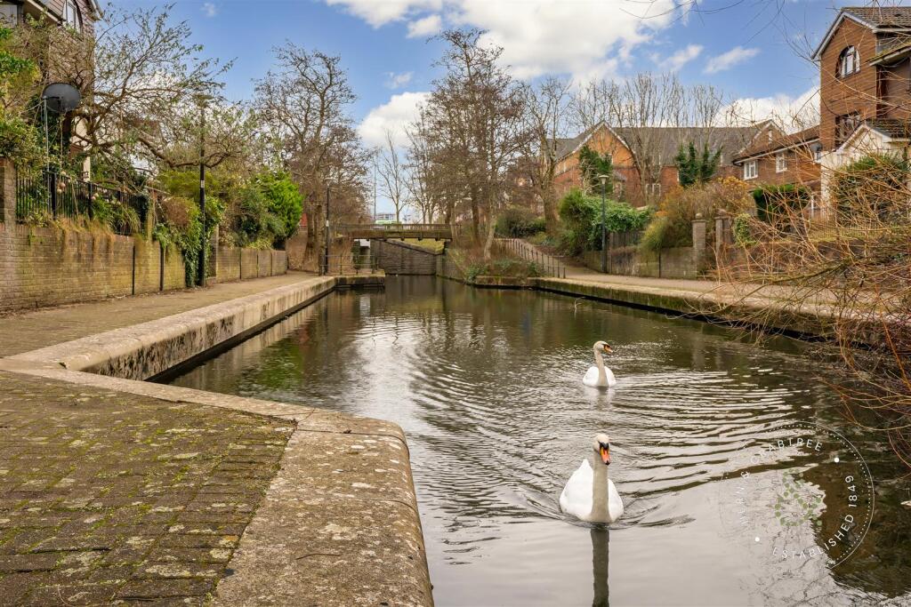 Additional image 40 of Felbridge Close, Cardiff Bay
