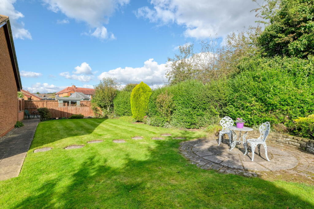 Additional image 16 of Deanscroft Drive, Lickey End, Bromsgrove, B60 1GH