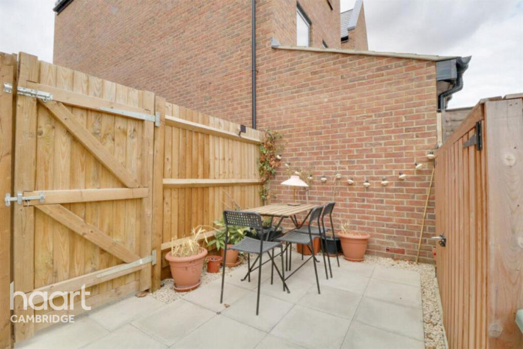 Additional image 37 of Beagle Road, Cambridge