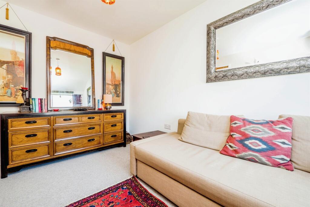 Additional image 11 of Sir Walter Mews, Cardiff