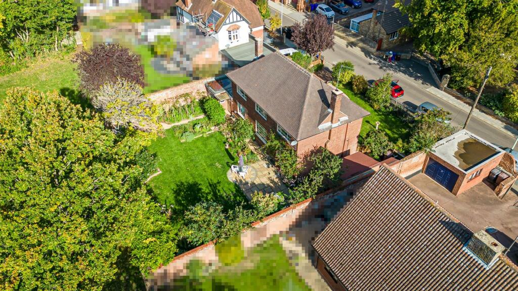 Additional image 20 of Hamlet Road, Haverhill