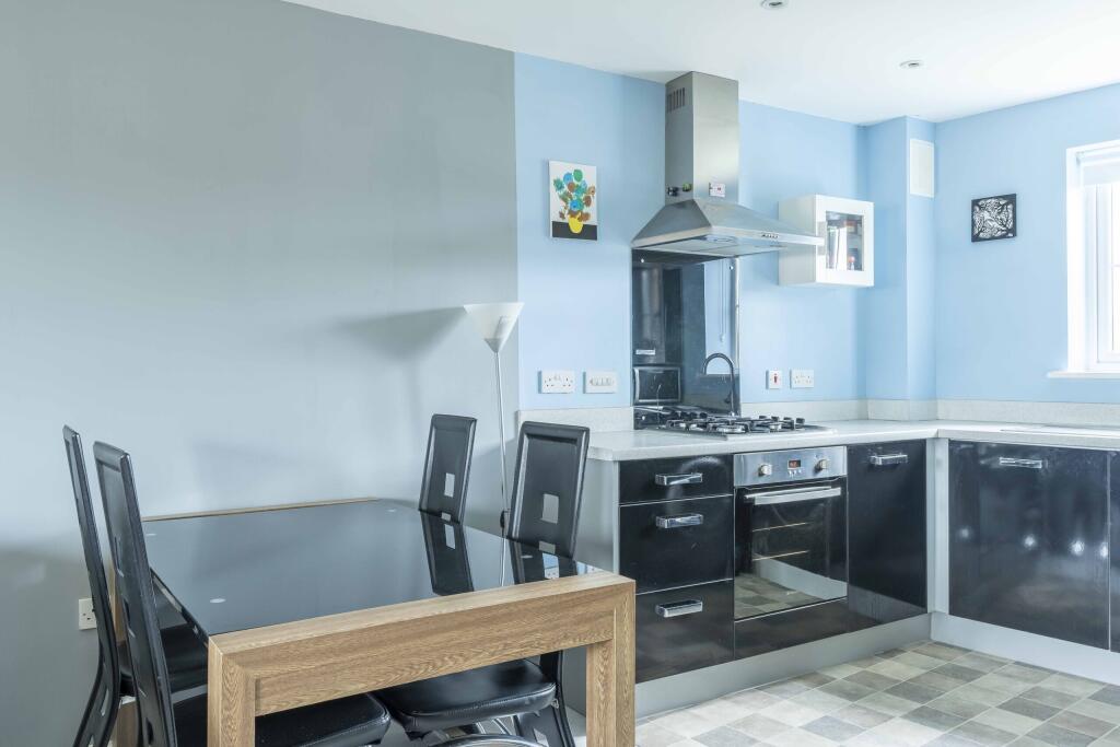 Additional image 14 of St Lucia Crescent