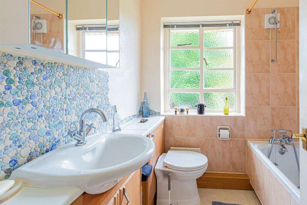 Additional image 15 of Hamlet Road, Haverhill