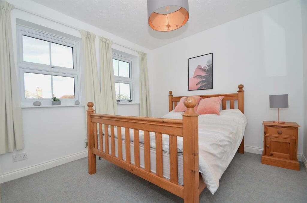 Additional image 10 of Orchard Way, Haddenham, Ely