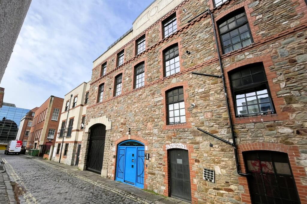 Additional image 5 of 3 x  FLATS | NORFOLK HEIGHTS