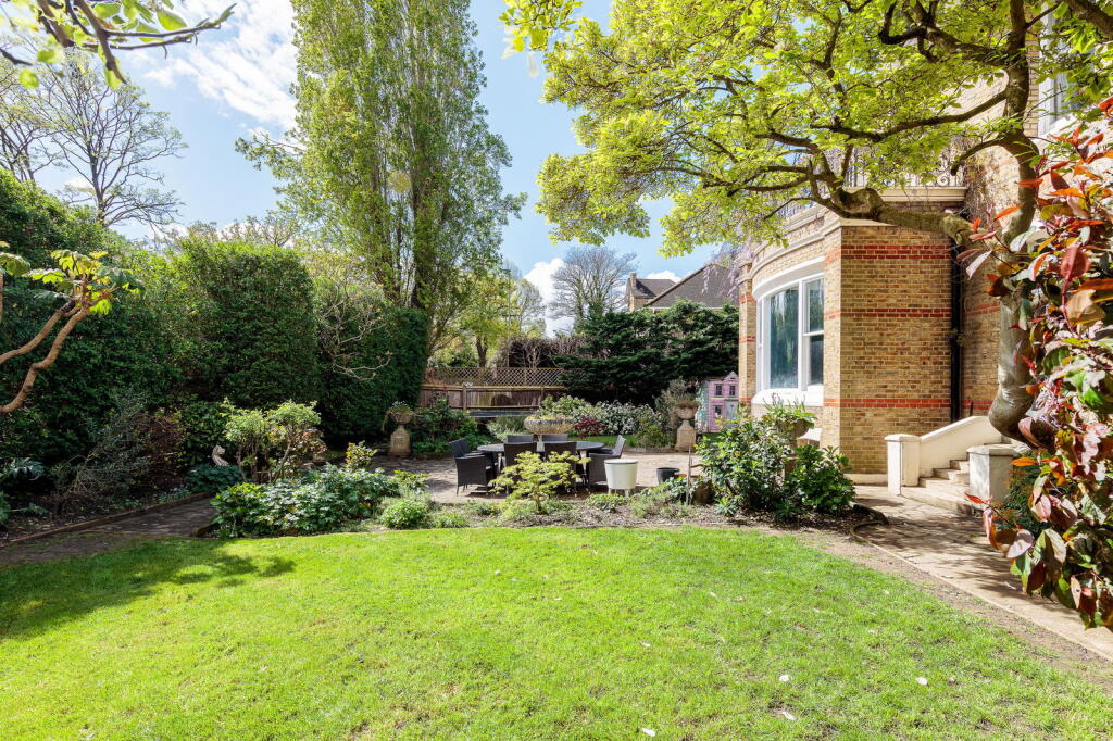 Additional image 4 of Beckenham Grove, Bromley, BR2 0JN