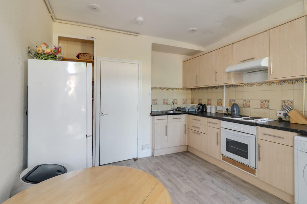 Additional image 3 of Triangle North