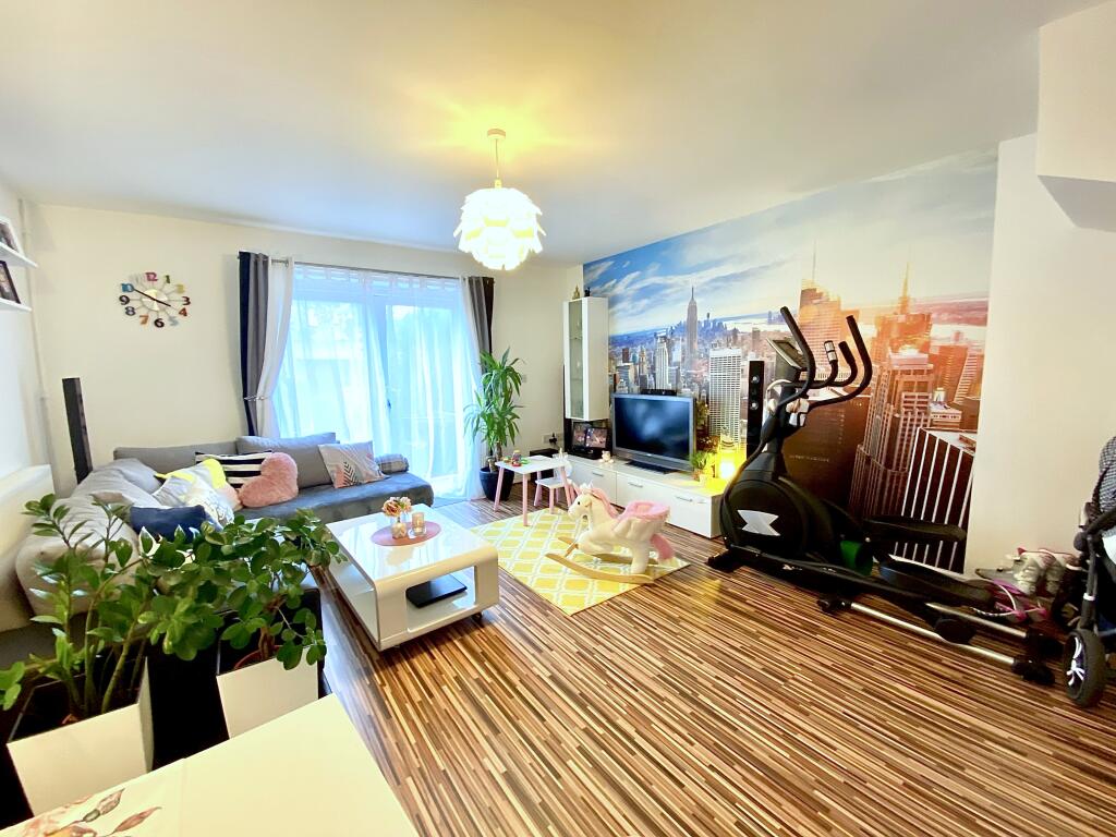 Additional image 4 of Engelhard Road, Newmarket, Suffolk, CB8 0SA