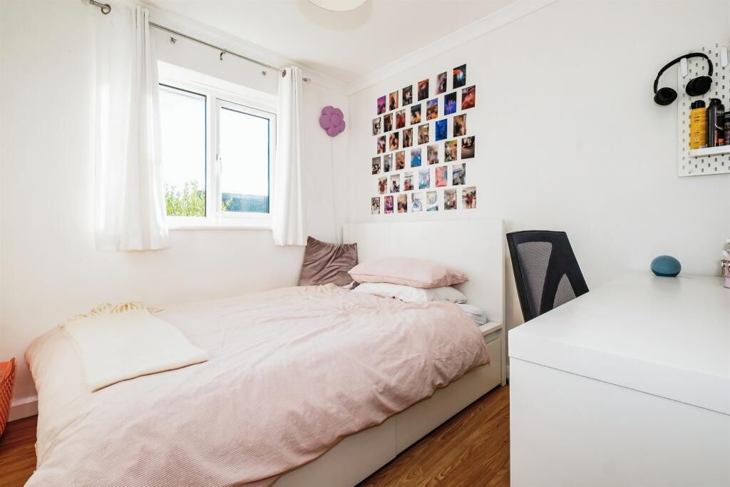 Additional image 4 of Downsway, Shoreham-By-Sea