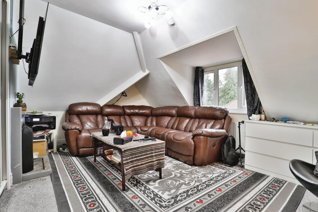 Additional image 8 of Queens Park Avenue, BOURNEMOUTH, Dorset, BH8