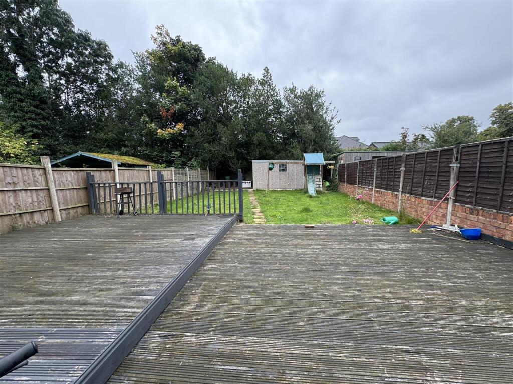 Additional image 43 of Waddington Avenue, Great Barr, Birmingham
