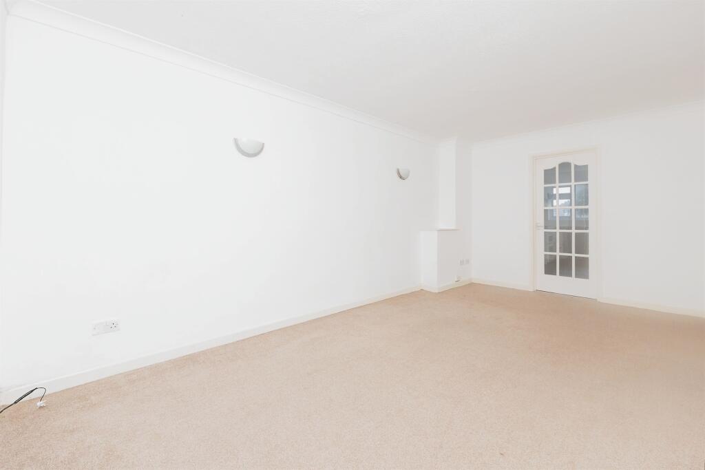 Additional image 2 of Chiltern Close, Warmley, Bristol