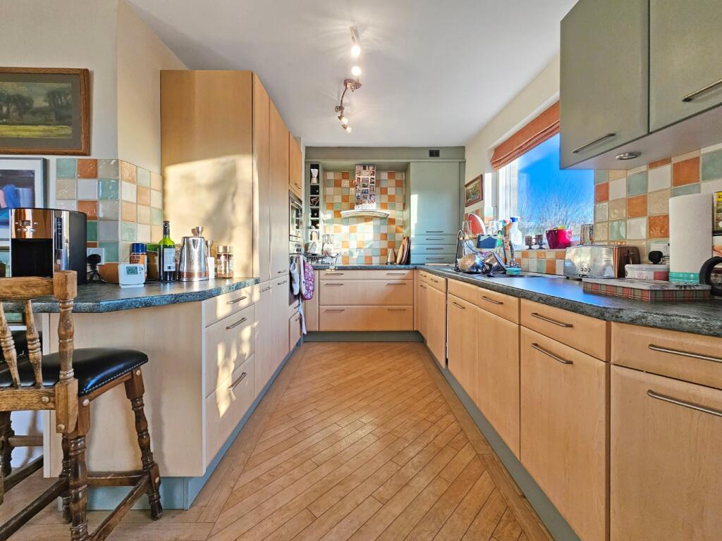 Additional image 5 of Larchfield, Gough Way