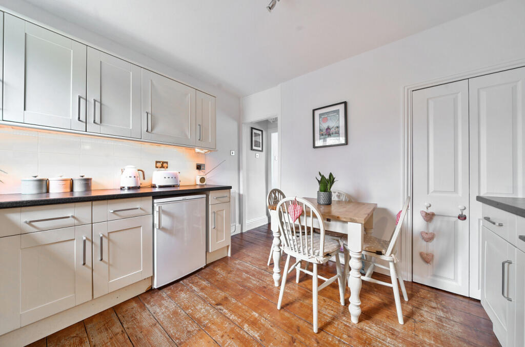 Additional image 3 of Cowper Road, Bromley, Kent, BR2