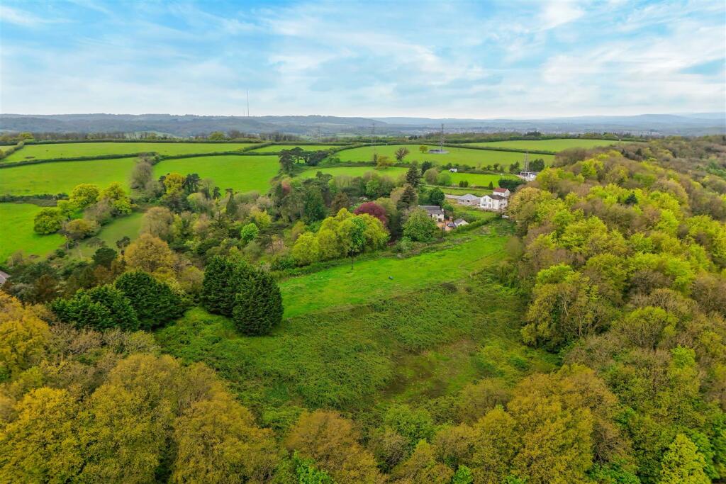 Additional image 36 of The Barn, Woodland Lane, Leckwith, Vale Of Glamorgan, CF11 8AS