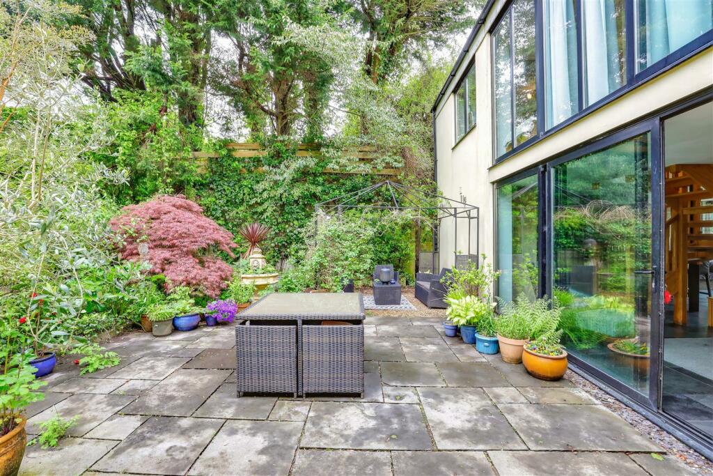 Additional image 29 of The Barn, Woodland Lane, Leckwith, Vale Of Glamorgan, CF11 8AS