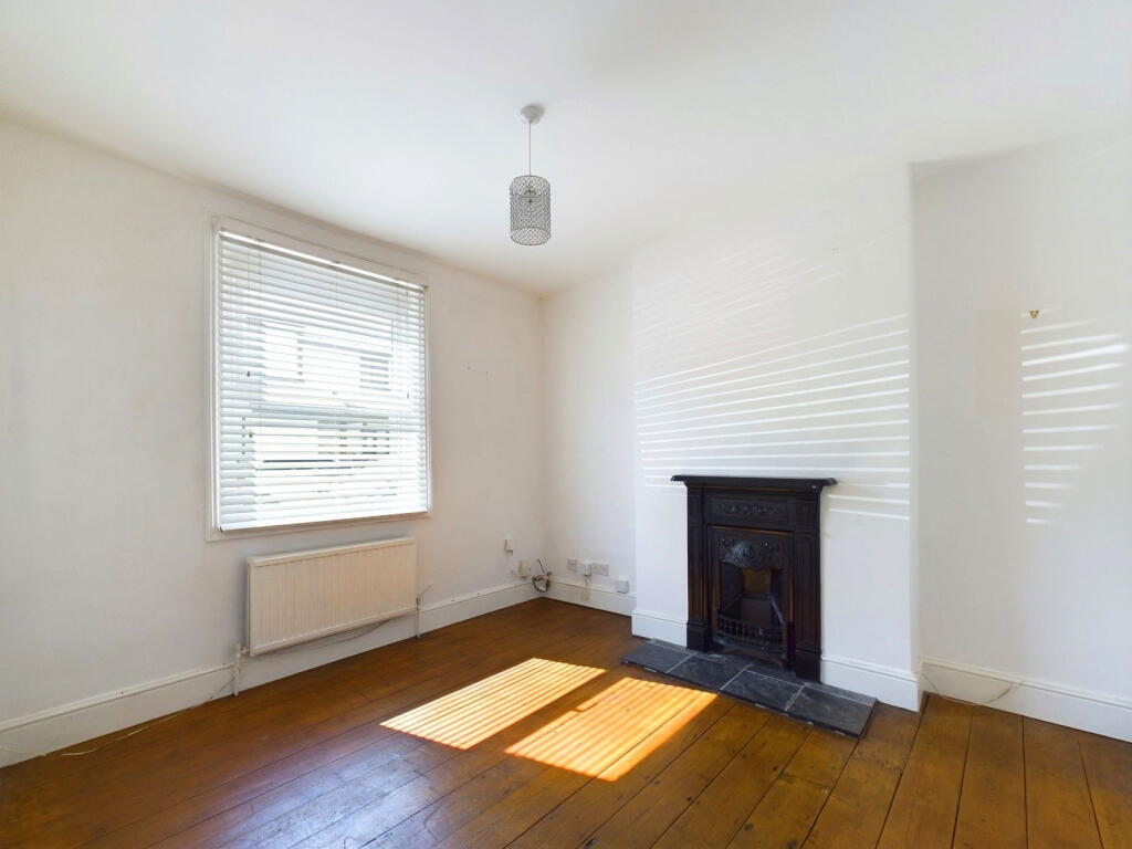 Additional image 12 of Surrey Street, Worthing BN11 3BY