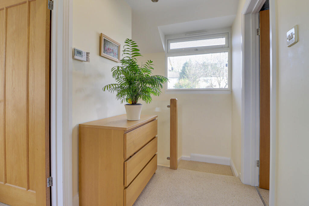 Additional image 19 of Noke Shot, Harpenden, Hertfordshire, AL5